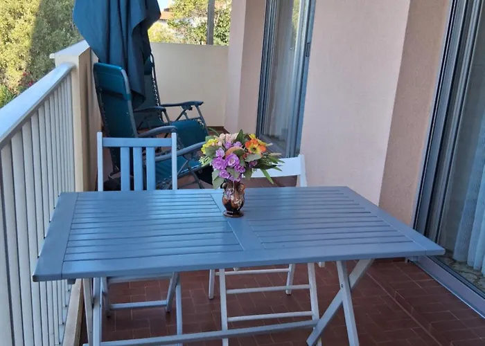 4 Personnes A St Raphael * Saint-Raphaël